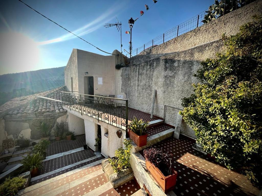 Отель La Casina Di Venere Савока Экстерьер фото